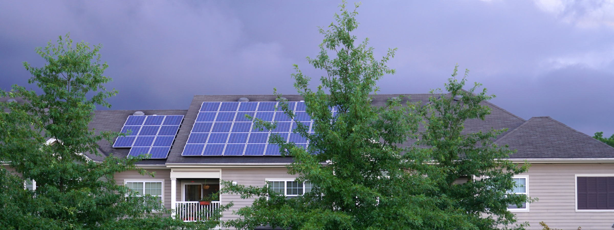 How Do Solar Batteries Help When It's Overcast?